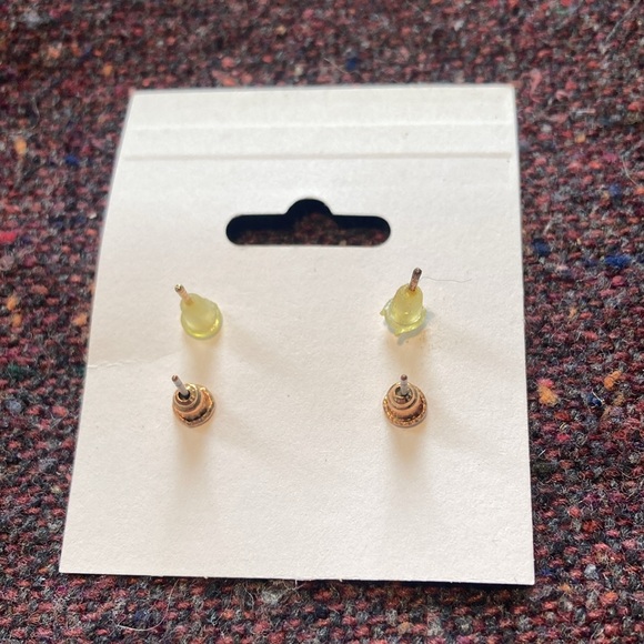 Gemstone heart and bird earrings - Picture 2 of 2